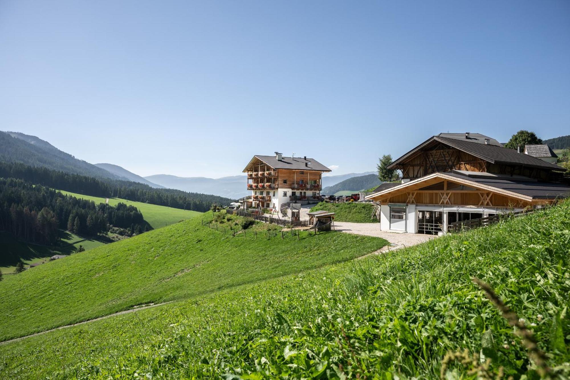 Unterkantiolerhof Фунес Экстерьер фото